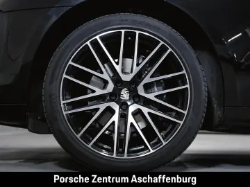 Macan Luftfederung Spurwechsel Sportsitze 18Wege