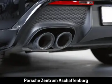 Macan Luftfederung Spurwechsel Sportsitze 18Wege
