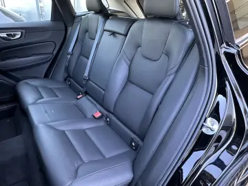 XC60 B5 AWD Ultimate Dark NAV+LED+ACC+360°+PANO