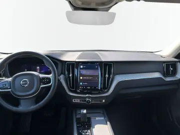 XC60 B4 Diesel AWD Plus Dark 19'' Allwetter AHK 