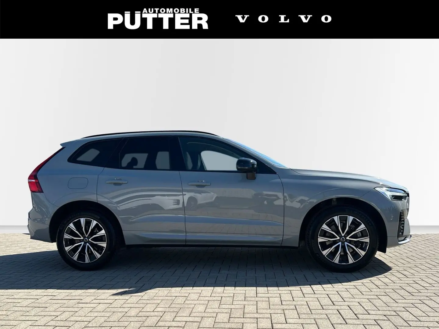 XC60 B4 Diesel AWD Plus Dark 19'' Allwetter AHK 