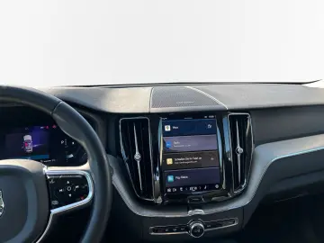 XC60 B4 Diesel AWD Plus Dark 19'' Allwetter AHK 
