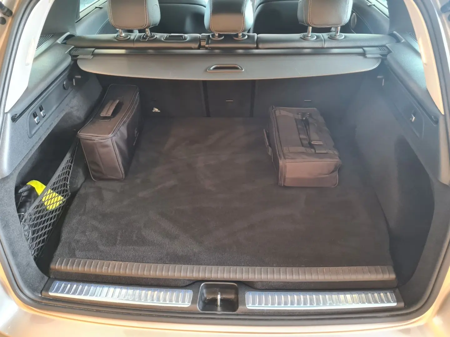 GLC 300de Exkl int*Airmtc*Pano*ACC*Memo*AHK*360°