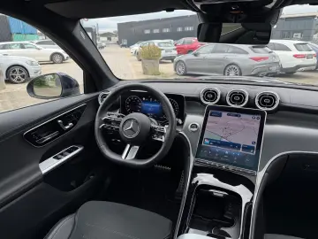 GLC 400 e AMG*Pano*DISTR+*Memory*360*Keyless*