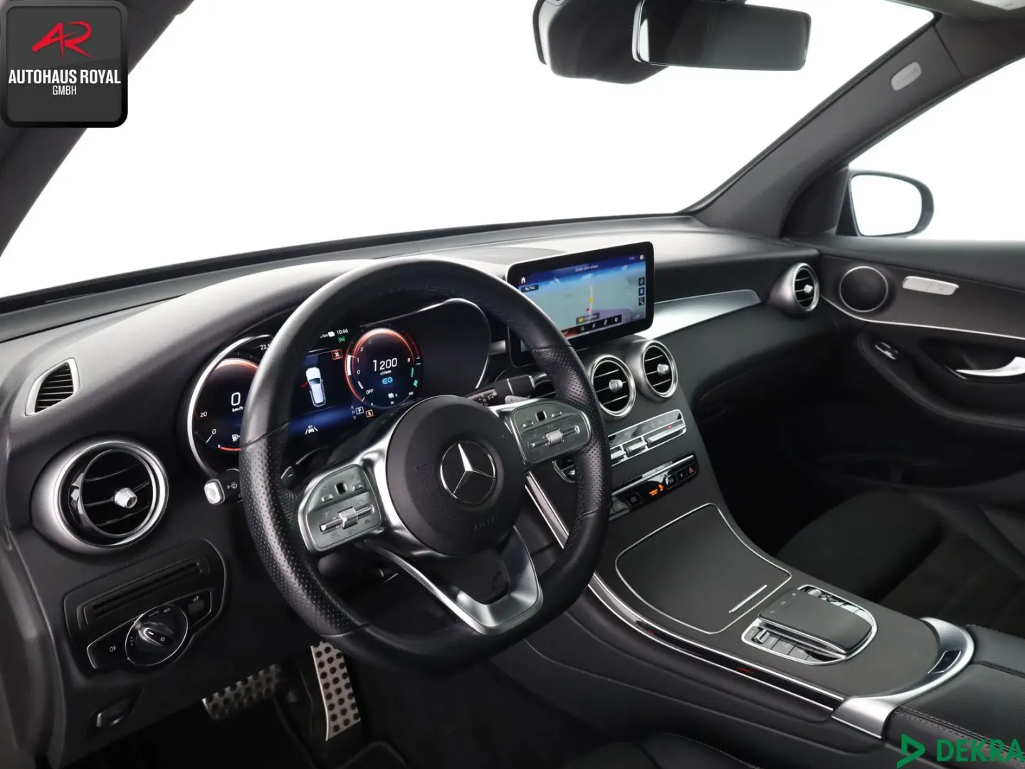 GLC 300 e 4M 3x AMG NIGHT WIDE,360GRAD,DISTRONIC