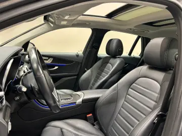 GLC300 e 4M *AMG LINE*PANO*BURMESTER*AHK*360°*