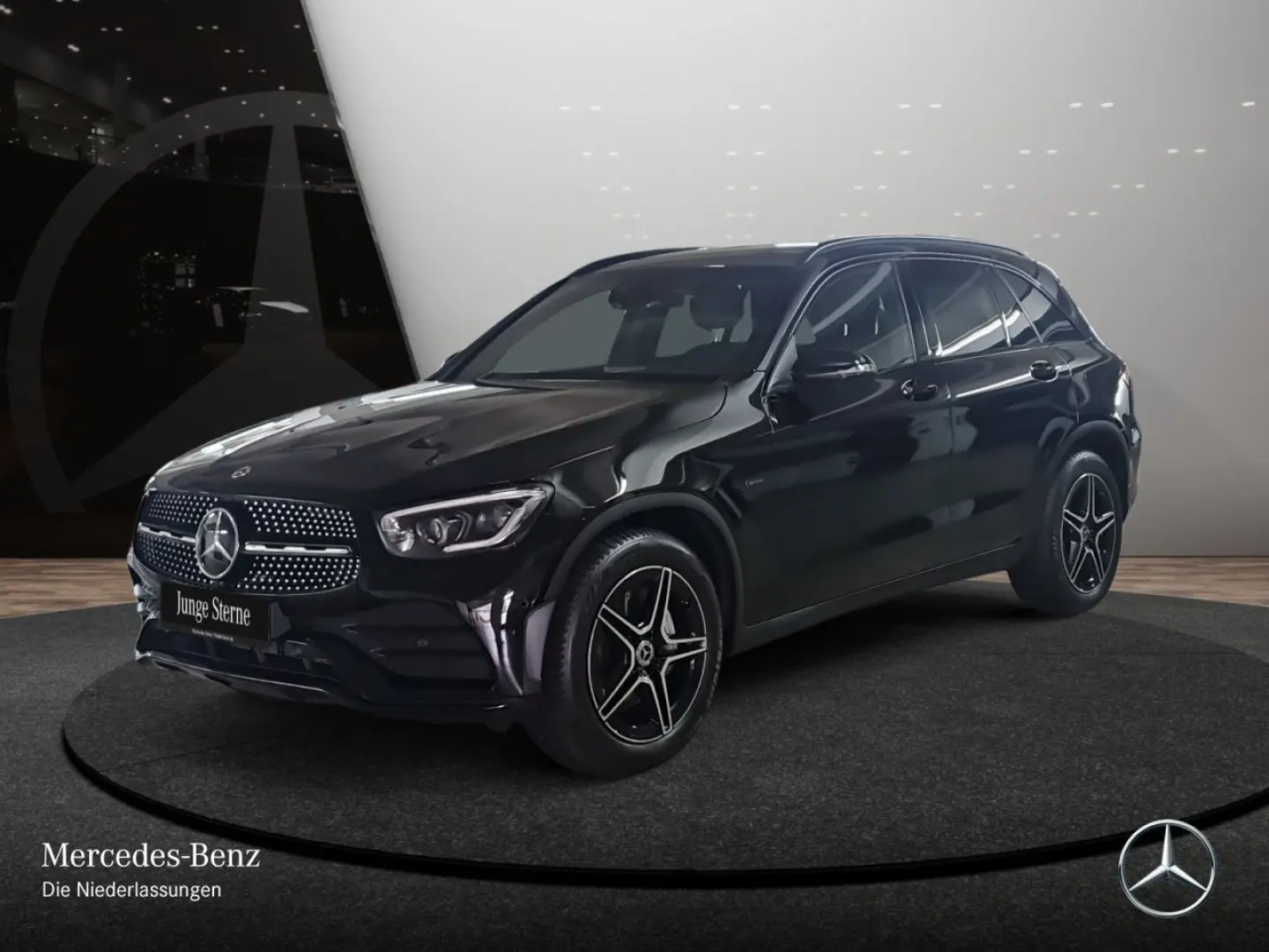 GLC 300 de 4M AMG/Night/Pano/360/AHK/HighAss/360