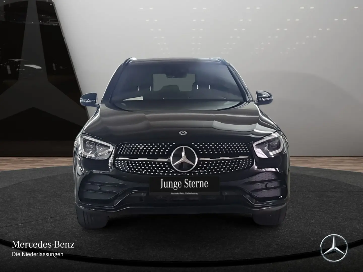GLC 300 de 4M AMG/Night/Pano/360/AHK/HighAss/360