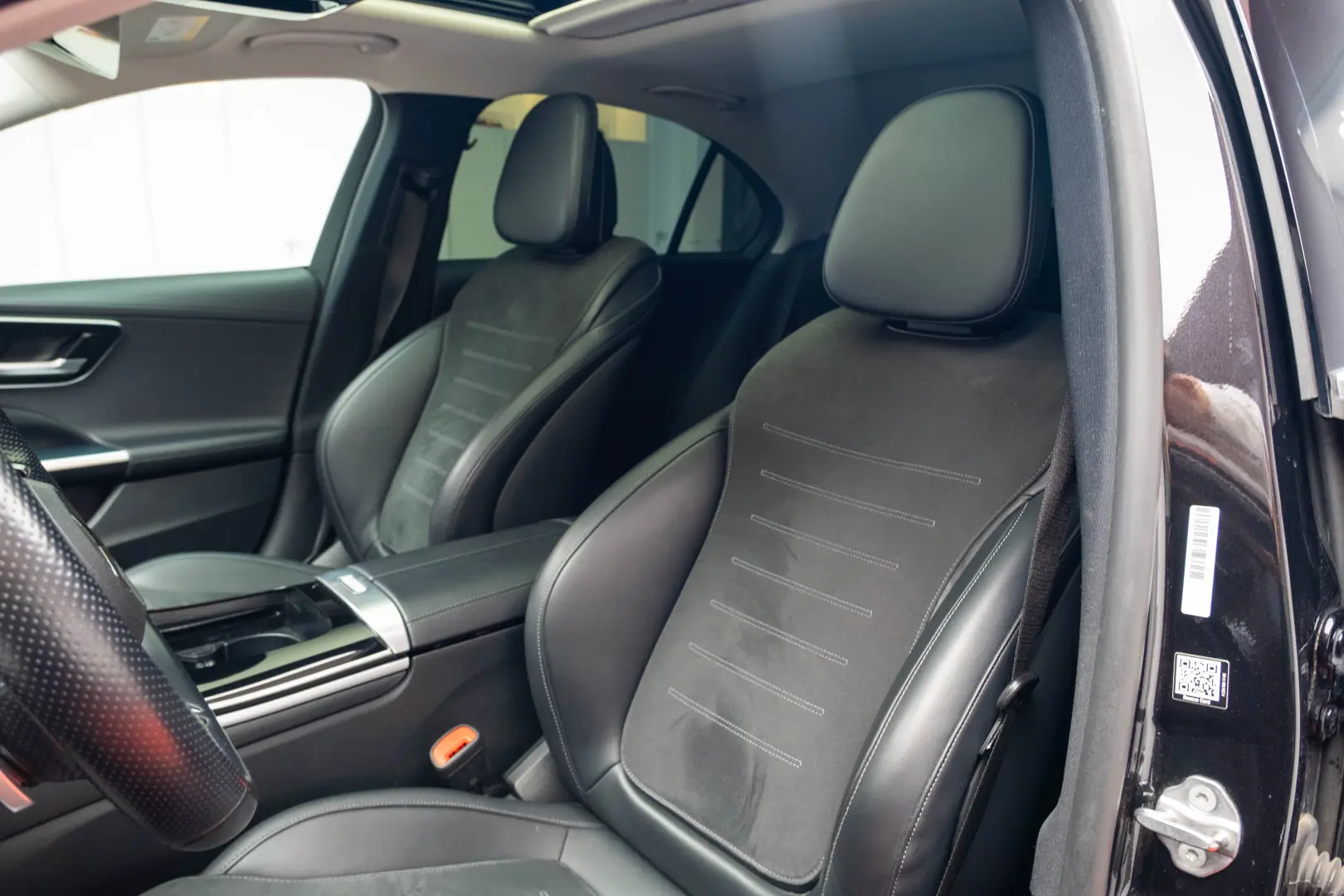 Mercedes-Benz C220d AMG-line