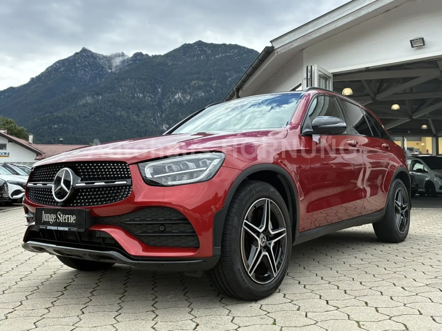 GLC 200 AMG 4M PANO 360° DISTR AHK NightP. KEYGO