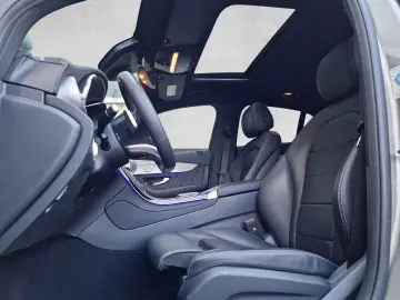 GLC 220 d 4M Coupe AMG Pano Burmest. AHK Distron
