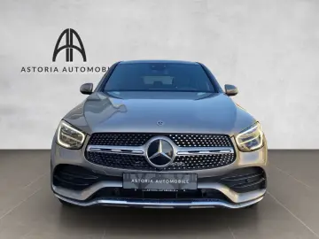 GLC 220 d 4M Coupe AMG Pano Burmest. AHK Distron