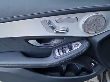 GLC 220 d 4M Coupe AMG Pano Burmest. AHK Distron