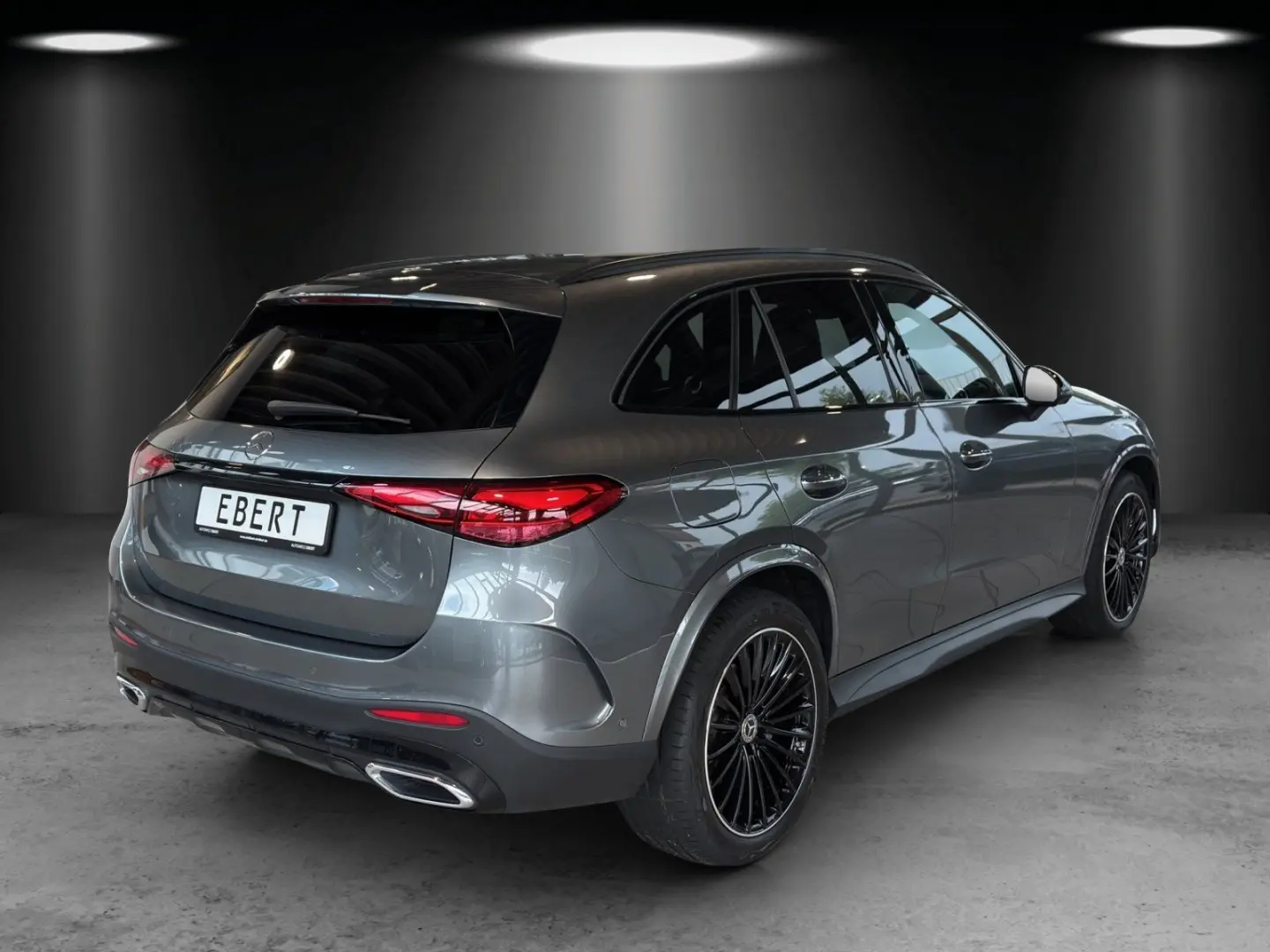 GLC 200 AMG Premium DISTRO Pano Memo KeyGo Night