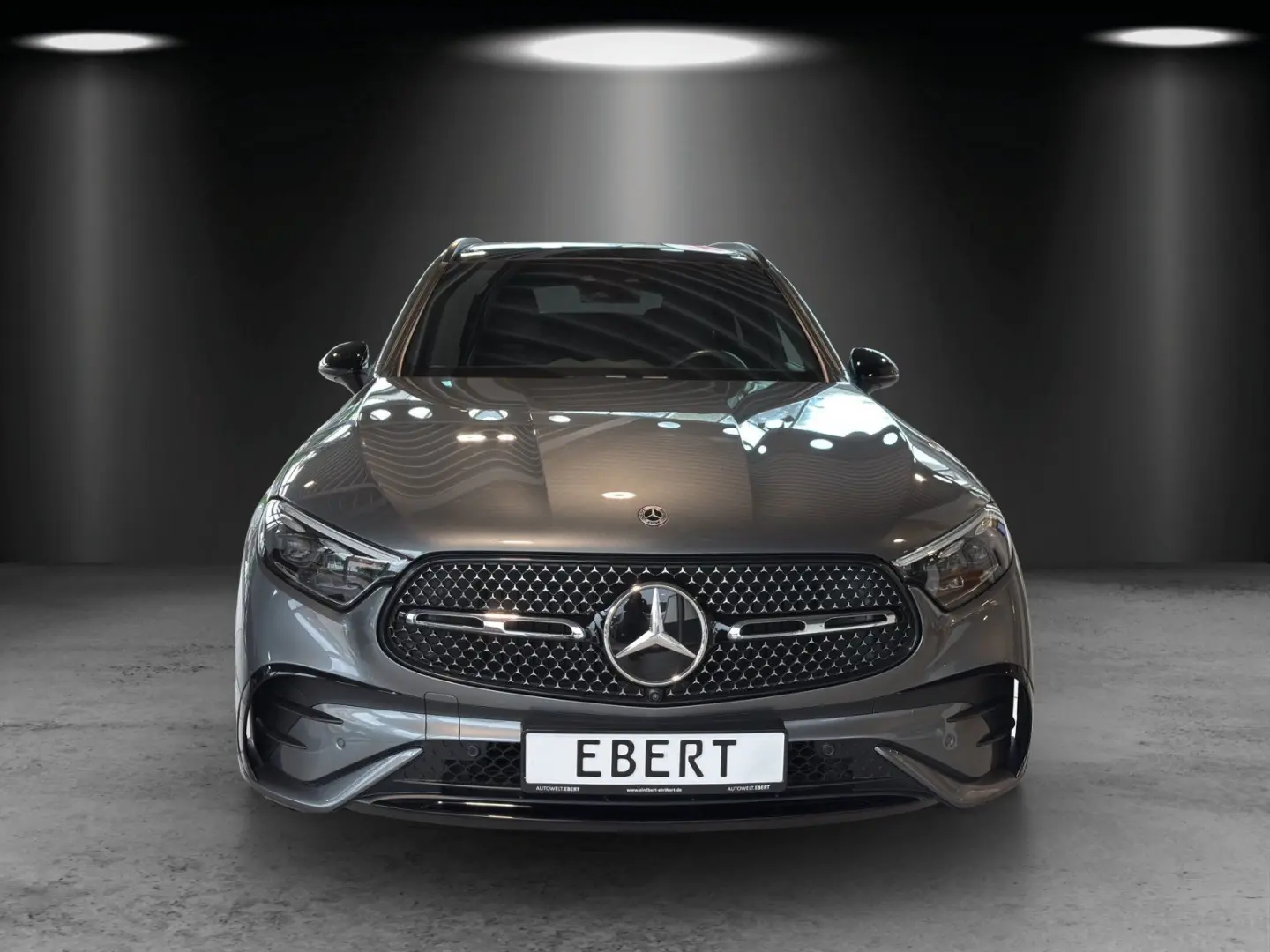 GLC 200 AMG Premium DISTRO Pano Memo KeyGo Night