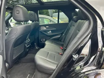 GLE 350 e 4M AMG/Night/Multibeam/Airmatic/Pano-D