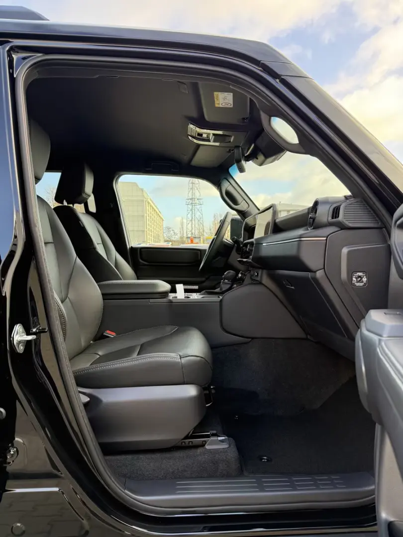 Toyota Land Cruiser 250 2.8 D+PRADO+Executive+Kam+ON