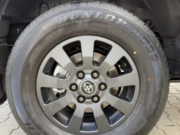 Toyota Land Cruiser 250 2.8 D+PRADO+Executive+Kam+ON
