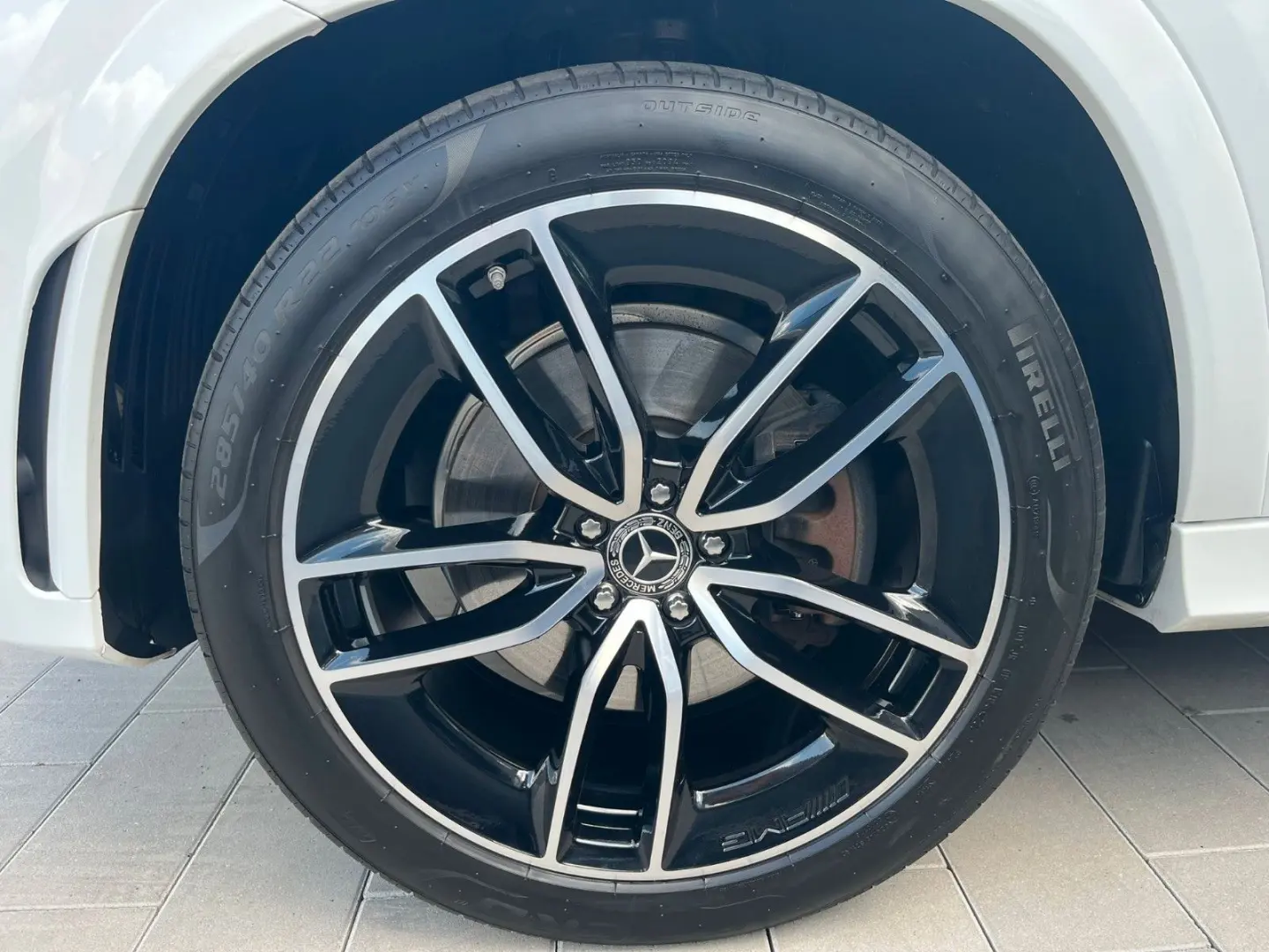 GLE 350e 4Matic AMG-Line*Air*Pano*360°*Keyless*