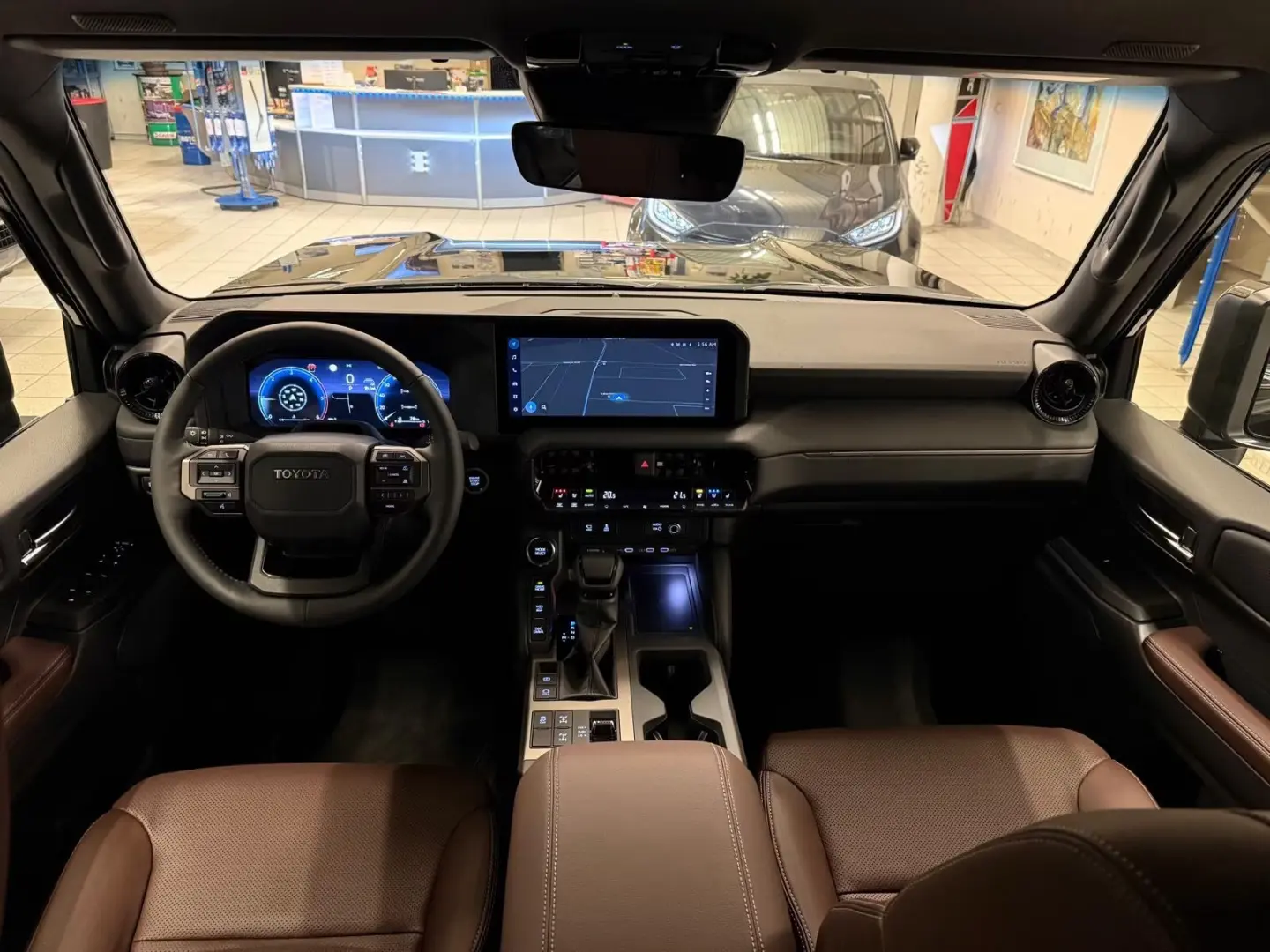 Toyota LC 250 - EXECUTIVE-360 KAMERA-COOL BOX-LED
