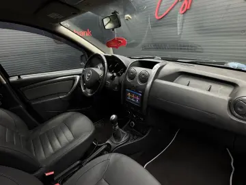 DACIA DUSTER 1.2 Benzina, 4×4, Navigatie, An 2016