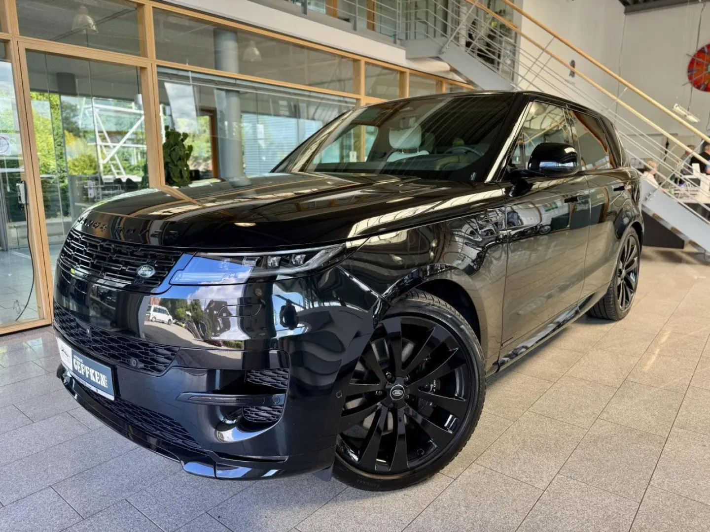 Range Rover P550e Sport Hybrid Autobiography!