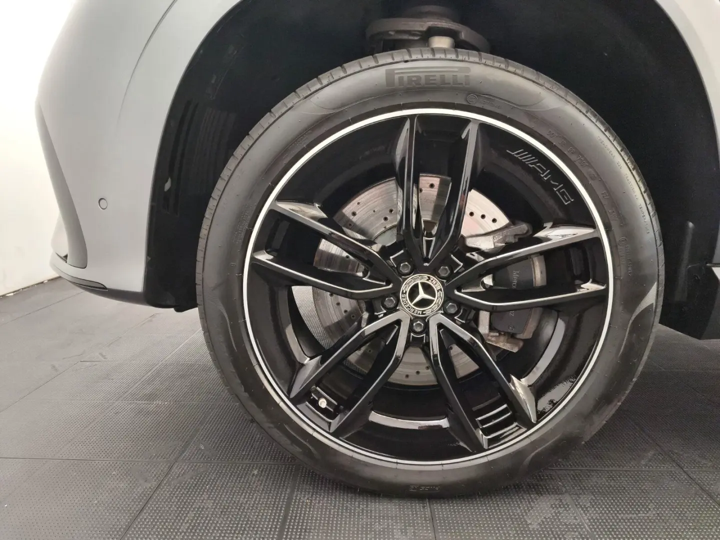 GLE 400 e 4M 2x AMG Airmatic AHK Distro Akustik 