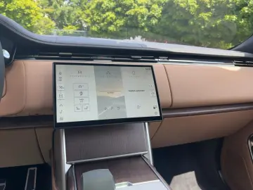 Range Rover D300 HSE (SWB) 23 Zoll, Massage Pano