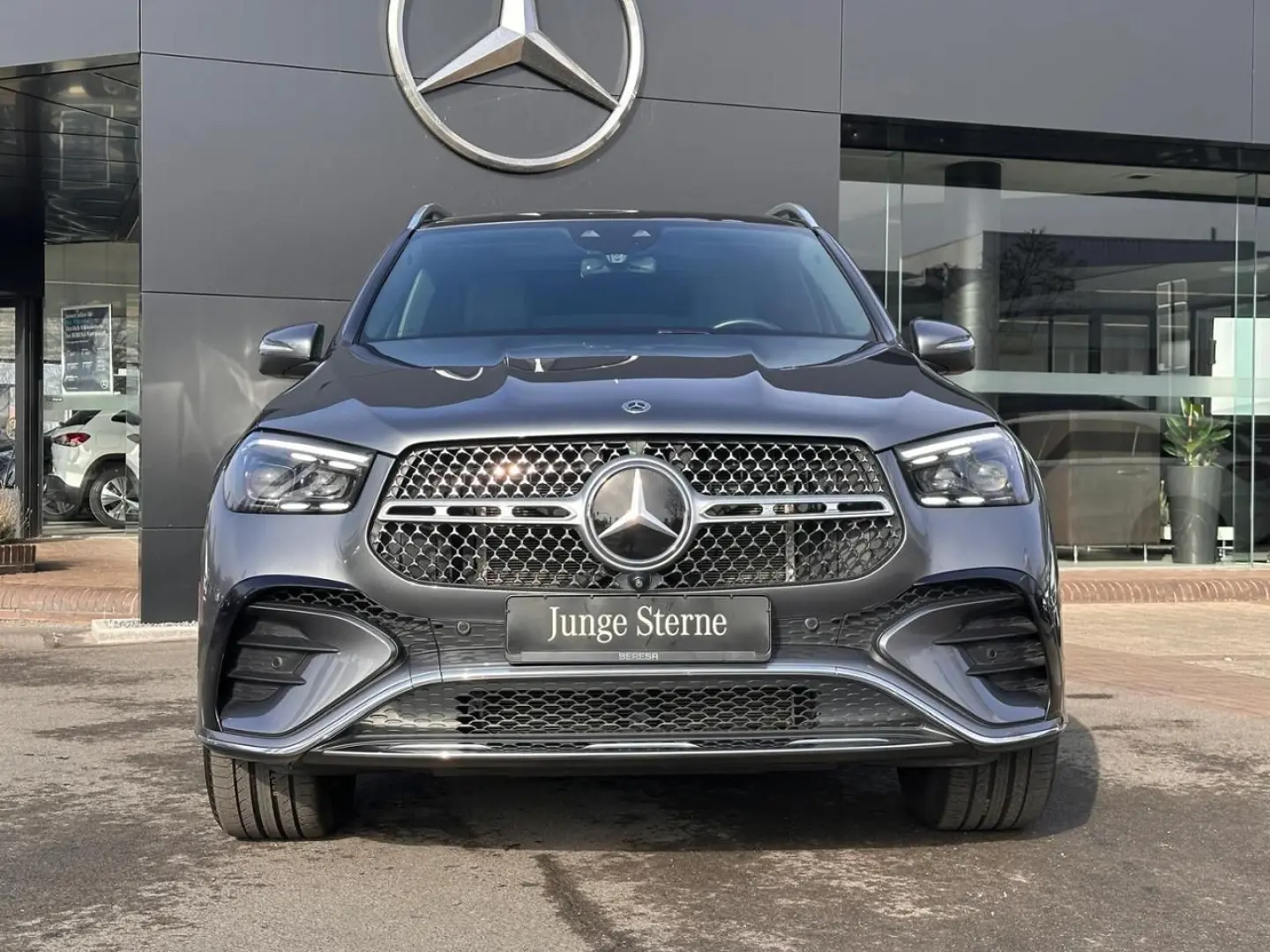 GLE 580 4M AMG Pano AHK Burmester Distronic 360