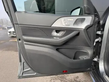 GLE 580 4M AMG Pano AHK Burmester Distronic 360