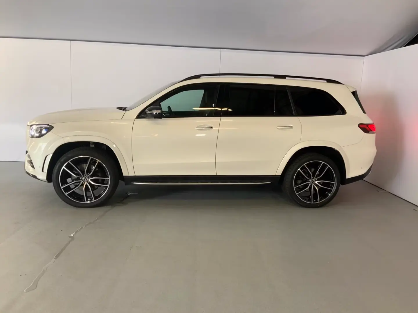 Mercedes-Benz GLS 400 d 4M AMG DISTRO HUD Night Pano