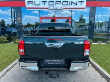 Hilux Comfort 2.8 D-4D 4X4  °AUT °AHK