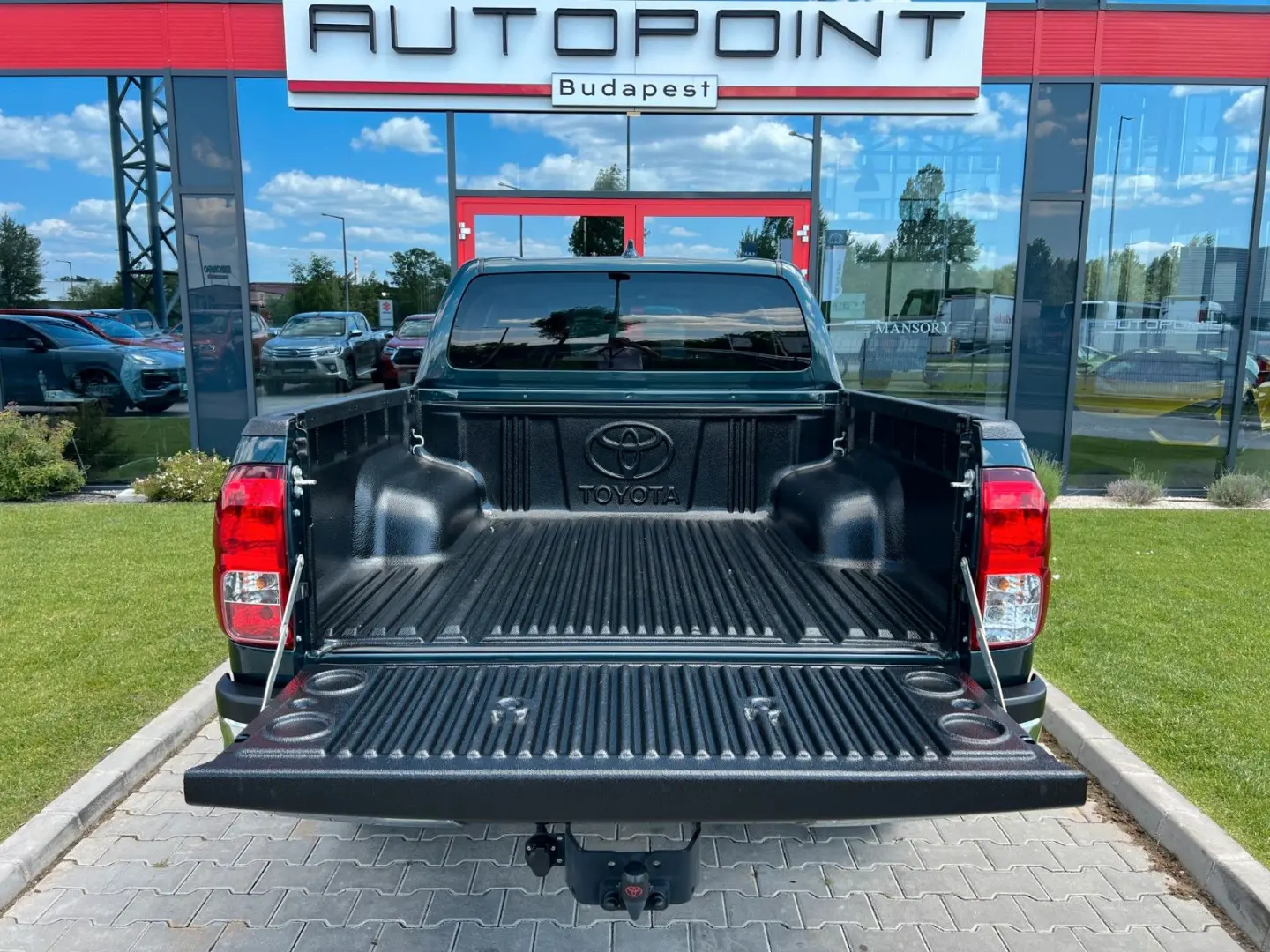 Hilux Comfort 2.8 D-4D 4X4  °AUT °AHK