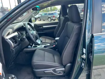 Hilux Comfort 2.8 D-4D 4X4  °AUT °AHK