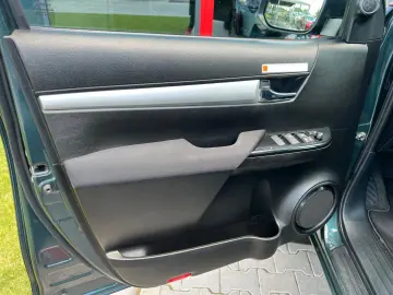Hilux Comfort 2.8 D-4D 4X4  °AUT °AHK