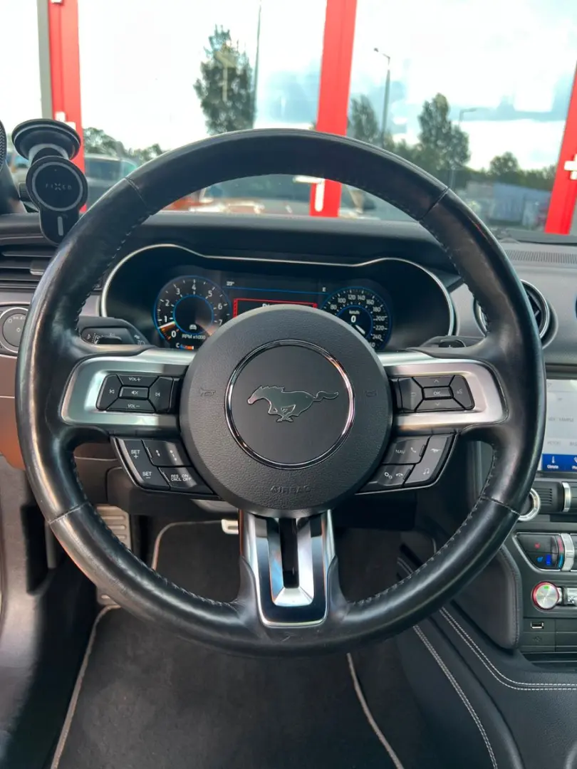 Mustang GT COYOTE 5.0 Premium-Paket 2