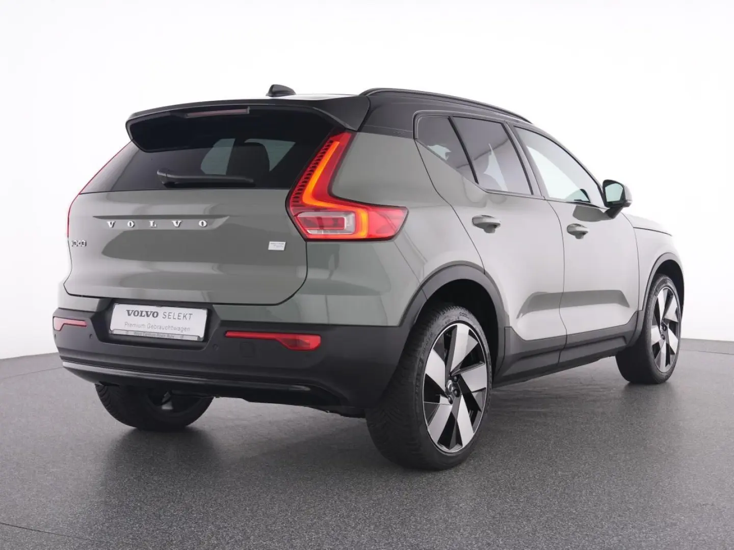 XC40 P8 Twin AWD Plus Recharge +20ZOLL+STANDHZ+