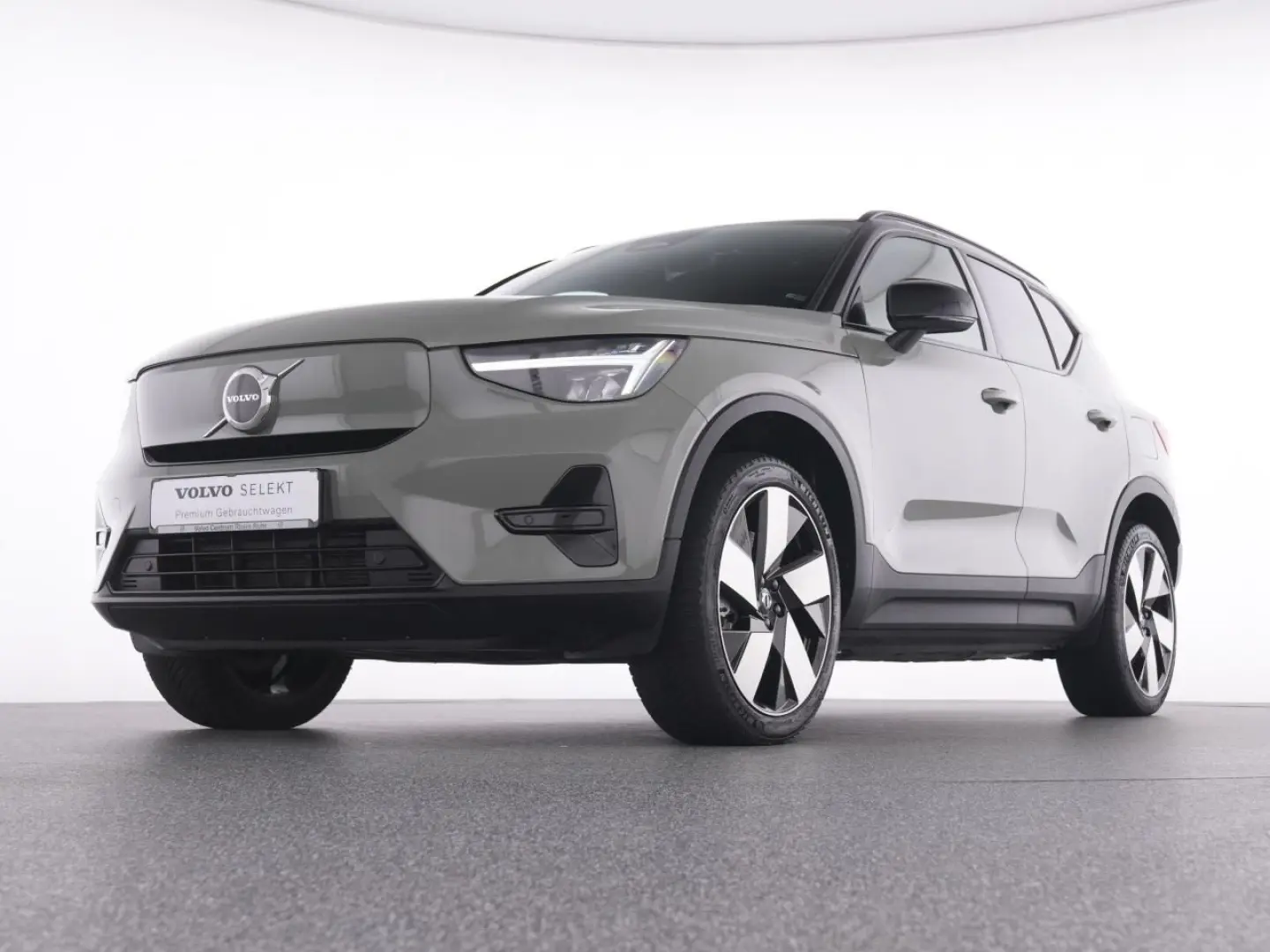 XC40 P8 Twin AWD Plus Recharge +20ZOLL+STANDHZ+