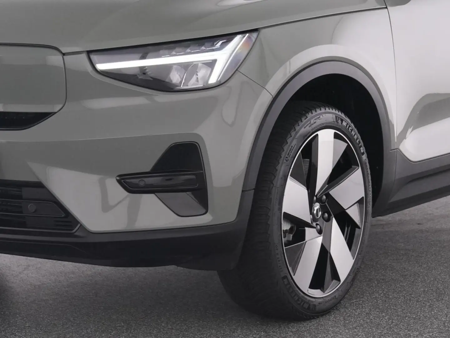 XC40 P8 Twin AWD Plus Recharge +20ZOLL+STANDHZ+