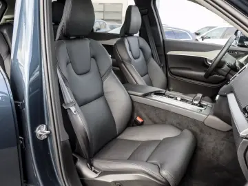 XC90 T8 Recharge Plus Bright AWD NP:93.950,-//PN