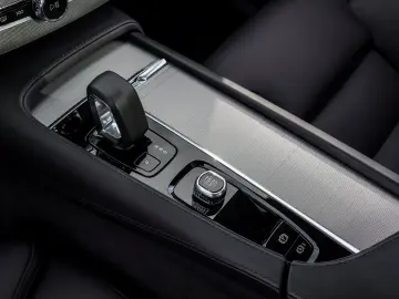 XC90 T8 Recharge Plus Bright AWD NP:93.950,-//PN