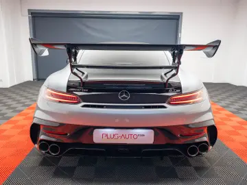 2023 Mercedes-Benz AMG GT Black Series 200km