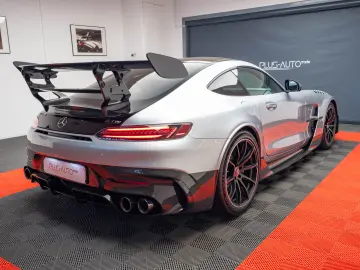 2023 Mercedes-Benz AMG GT Black Series 200km