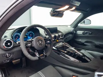 2023 Mercedes-Benz AMG GT Black Series 200km