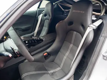 2023 Mercedes-Benz AMG GT Black Series 200km