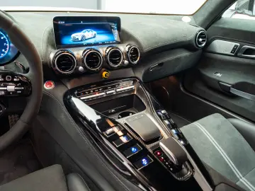 2023 Mercedes-Benz AMG GT Black Series 200km