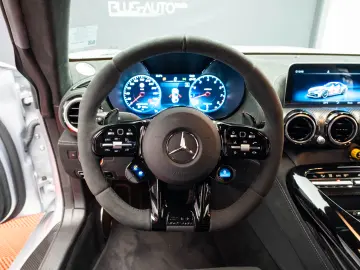 2023 Mercedes-Benz AMG GT Black Series 200km