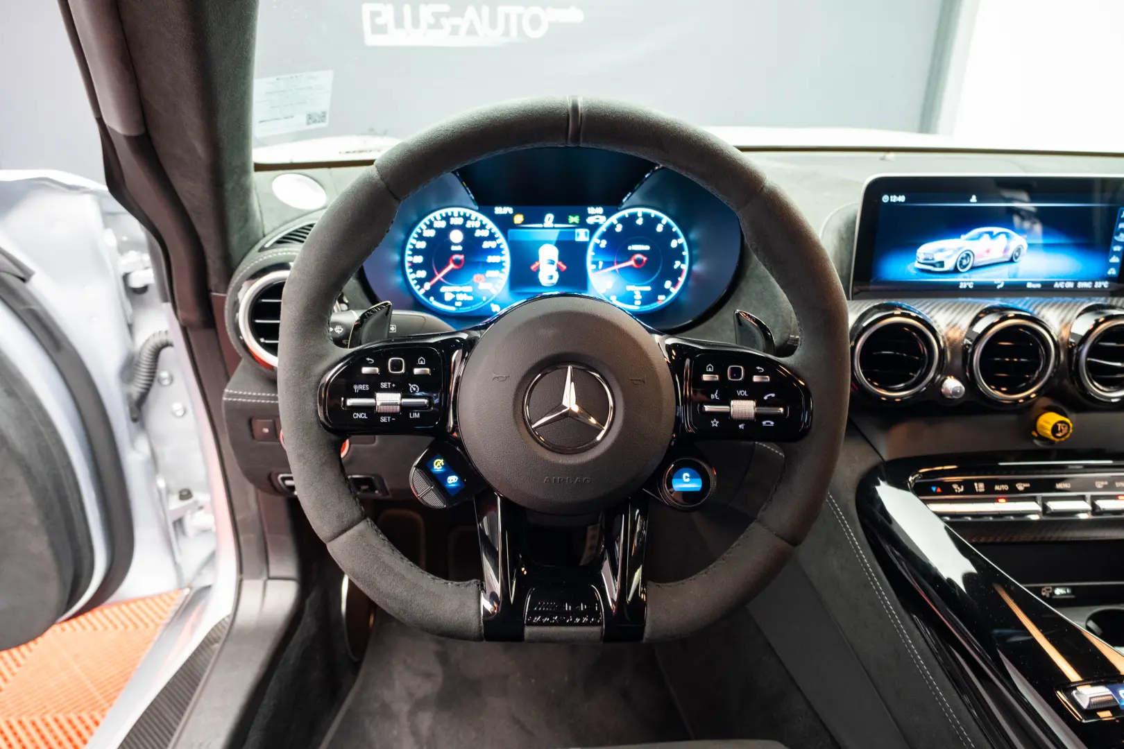2023 Mercedes-Benz AMG GT Black Series 200km