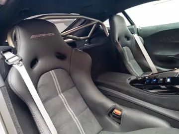 2023 Mercedes-Benz AMG GT Black Series 200km