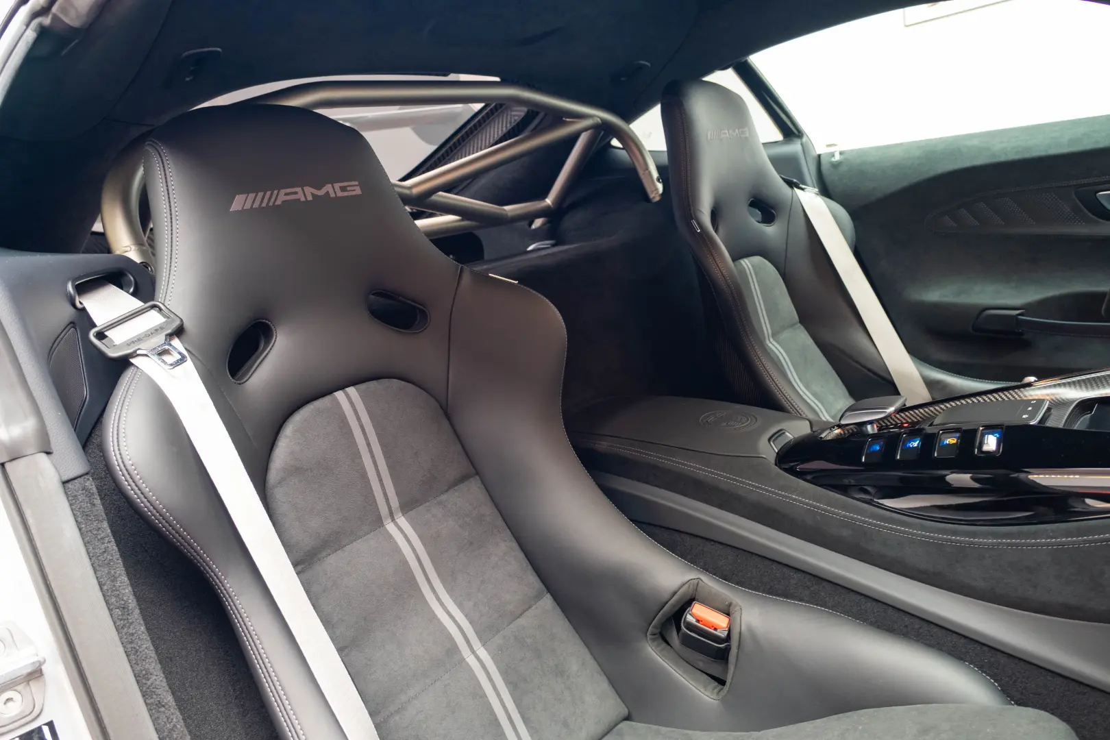 2023 Mercedes-Benz AMG GT Black Series 200km